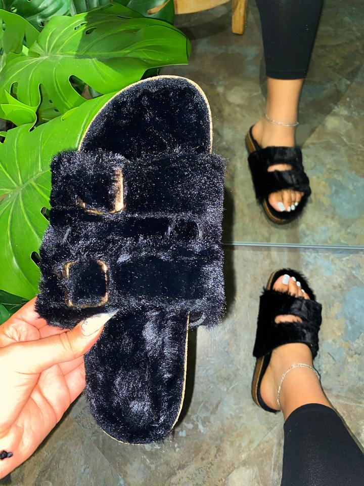 Victoria - Furry Double Buckle adjustable strap sandal